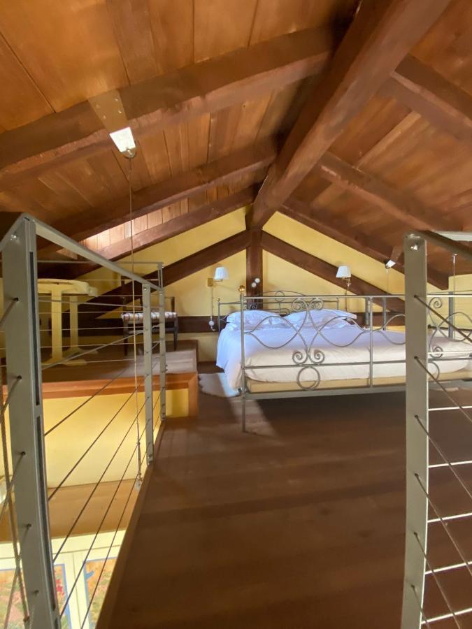 Bed & Breakfast Foresteria Ristorante Conti Roero