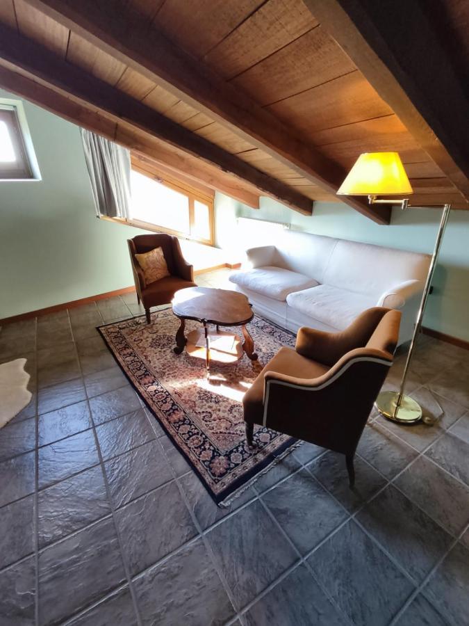Foresteria Ristorante Conti Roero Bed & Breakfast